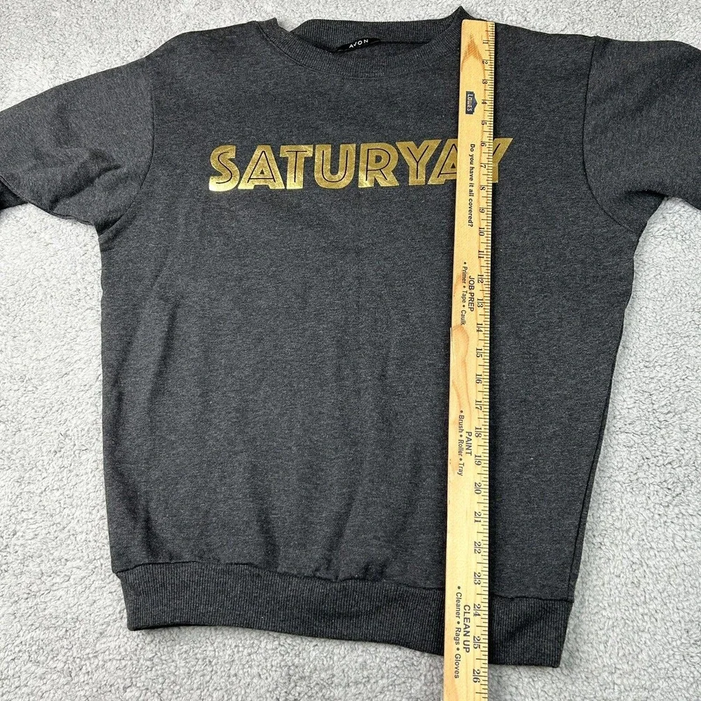 Avon Sweatshirt Womens XS Gray Gold Tone Long Sleeve Crew Neck‎ Saturyay